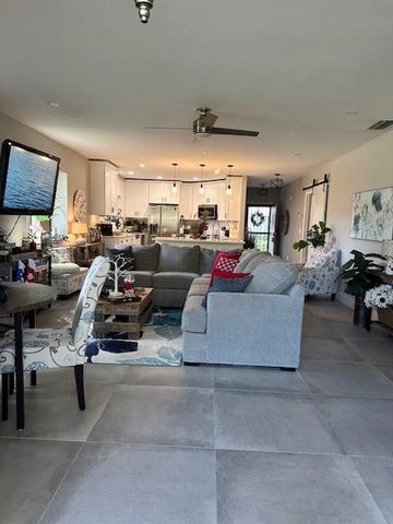 1143 Duncan Circle 104, Palm Beach Gardens, FL 33418