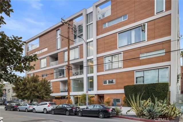 6735 Yucca St 404, Hollywood, CA 90028