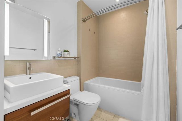 6735 Yucca St 404, Hollywood, CA 90028