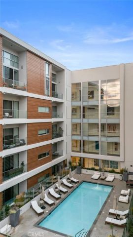 6735 Yucca St 404, Hollywood, CA 90028