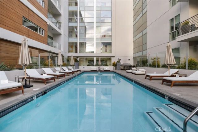 6735 Yucca St 404, Hollywood, CA 90028