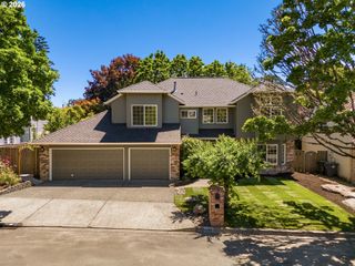 5710 SOUTHWOOD Dr, Lake Oswego, OR 97035