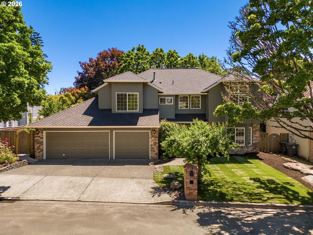 5710 SOUTHWOOD Dr, Lake Oswego, OR 97035