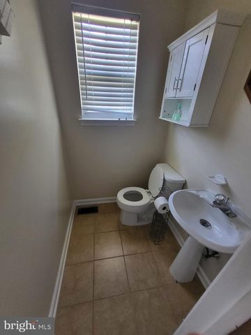 214 CHESTNUT AVE, Magnolia, NJ 08049