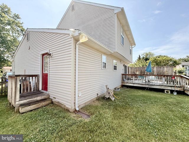 214 CHESTNUT AVE, Magnolia, NJ 08049