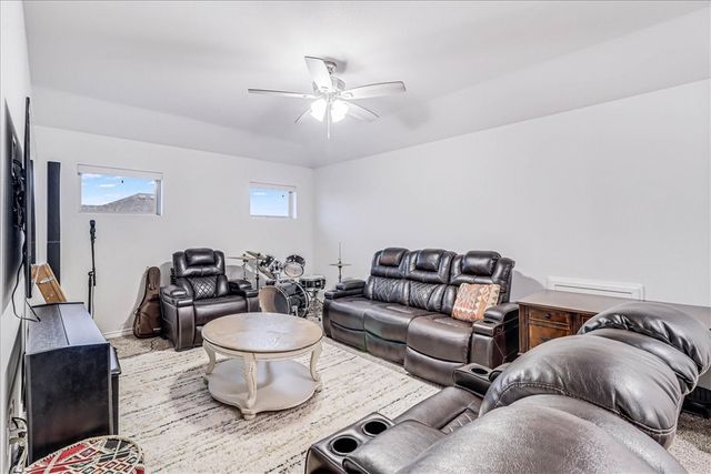 7938 Fort Griffen Dr, Corpus Christi, TX 78414