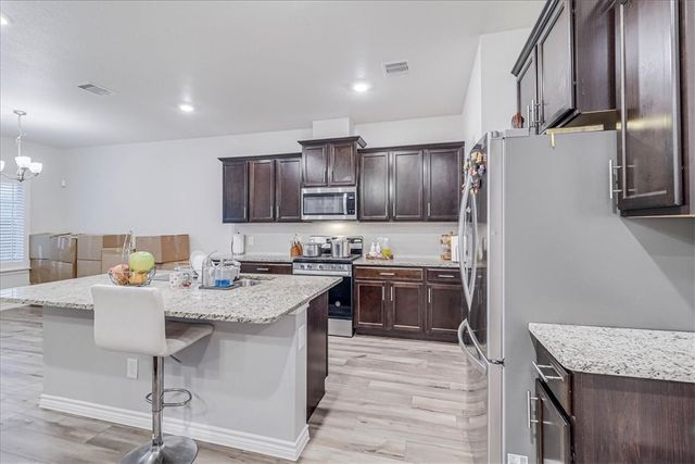 7938 Fort Griffen Dr, Corpus Christi, TX 78414