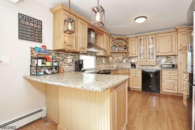 61 Intervale Rd, Parsippany-troy Hills Twp., NJ 07005
