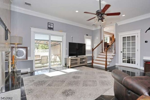 61 Intervale Rd, Parsippany-troy Hills Twp., NJ 07005