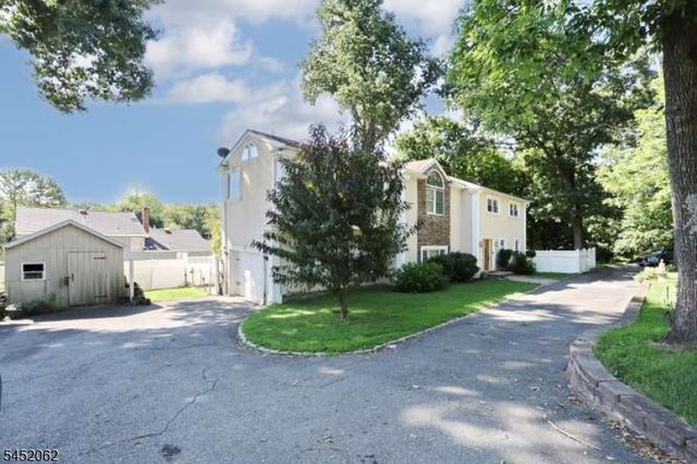 61 Intervale Rd, Parsippany-troy Hills Twp., NJ 07005