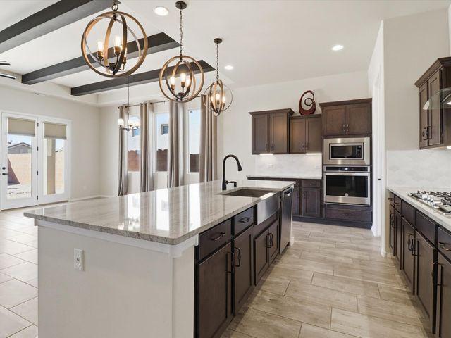 6936 Dusty Drive NE, Rio Rancho, NM 87144