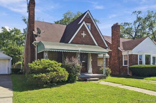 10646 Balfour Road, Detroit, MI 48224