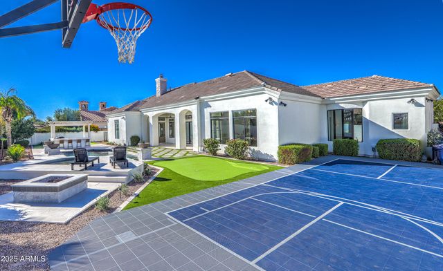 4401 E TAURUS Place, Chandler, AZ 85249