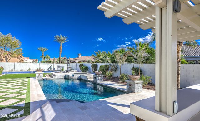 4401 E TAURUS Place, Chandler, AZ 85249