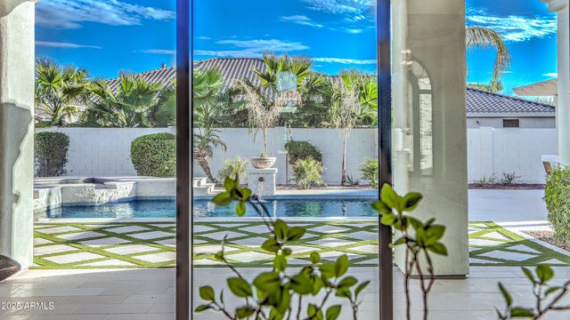 4401 E TAURUS Place, Chandler, AZ 85249