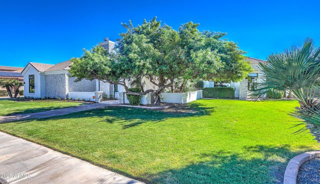 4401 E TAURUS Place, Chandler, AZ 85249