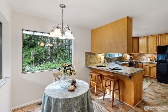 1145 Lower Marine Drive, Bremerton, WA 98312