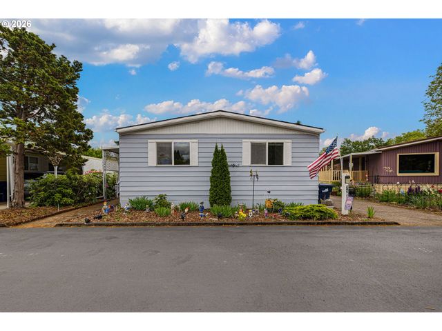 4800 BARGER Dr 39, Eugene, OR 97402