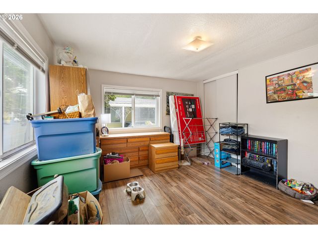 4800 BARGER Dr 39, Eugene, OR 97402