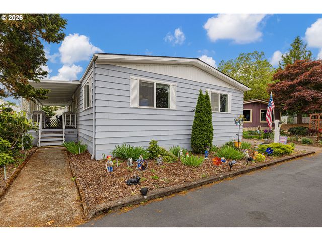 4800 BARGER Dr 39, Eugene, OR 97402