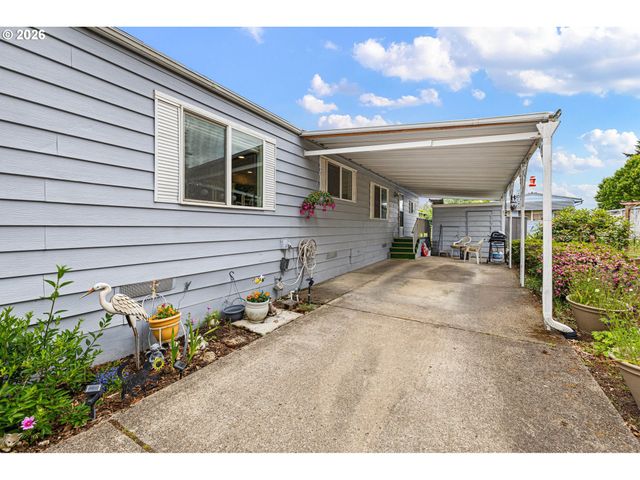 4800 BARGER Dr 39, Eugene, OR 97402