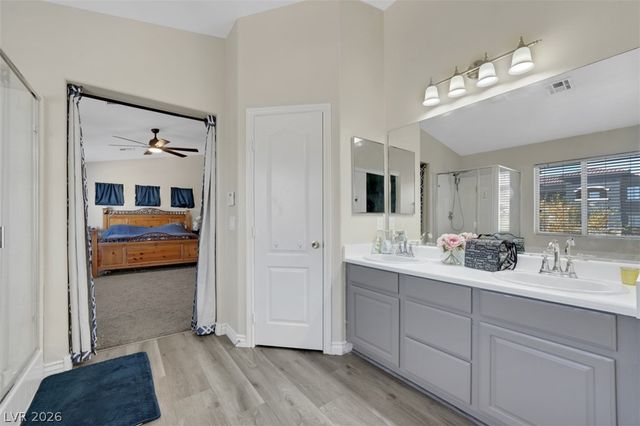 2620 Timid Tiger Avenue, North Las Vegas, NV 89086