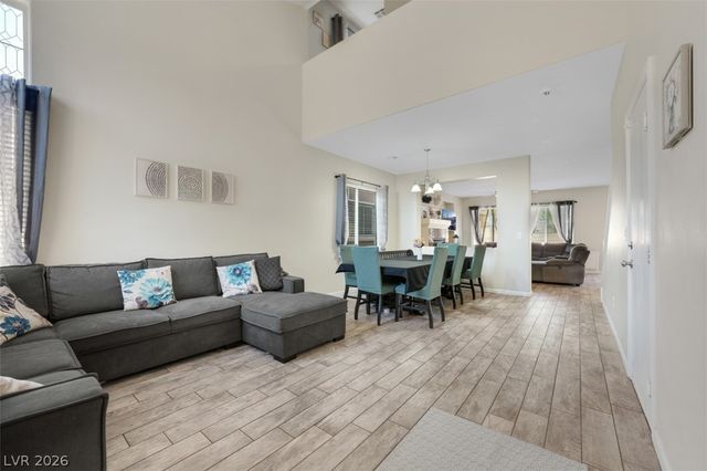 2620 Timid Tiger Avenue, North Las Vegas, NV 89086