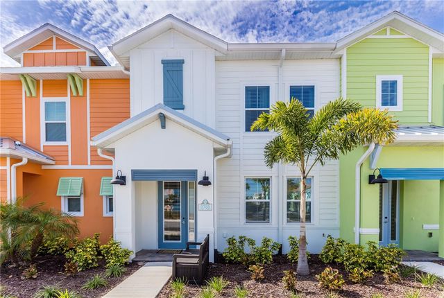 8185 SURF STREET, Kissimmee, FL 34747