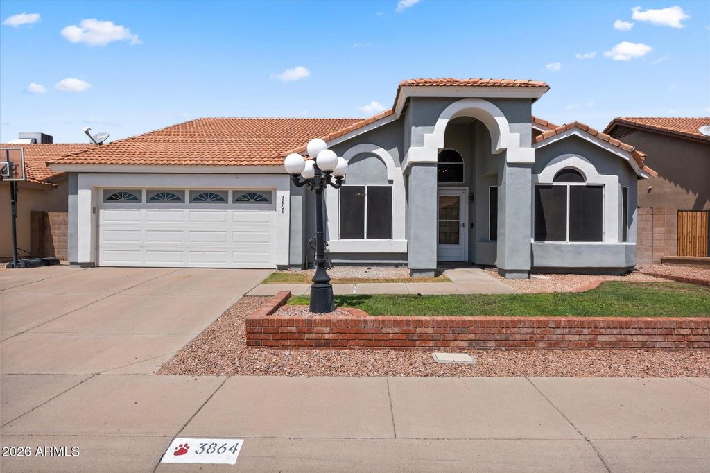 3864 W ALAMEDA Road, Glendale, AZ 85310 — exterior