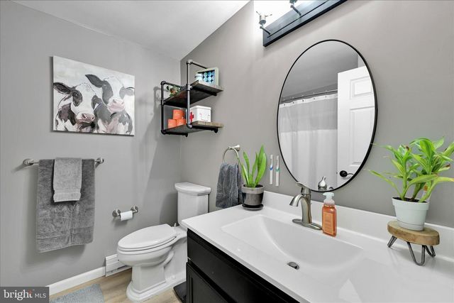 2619 N ROSEGARDEN BOULEVARD, Mechanicsburg, PA 17055