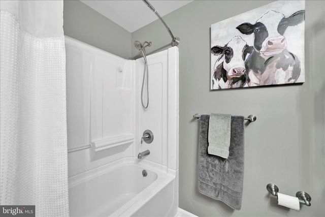 2619 N ROSEGARDEN BOULEVARD, Mechanicsburg, PA 17055