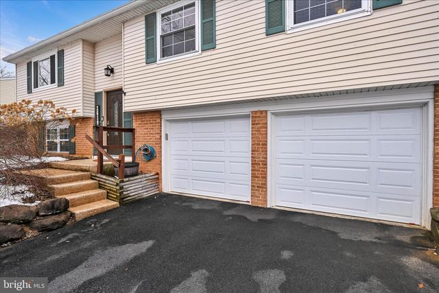 2619 N ROSEGARDEN BOULEVARD, Mechanicsburg, PA 17055