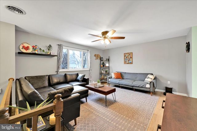 2619 N ROSEGARDEN BOULEVARD, Mechanicsburg, PA 17055