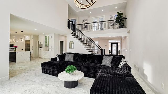 17635 Sunrise Court SW, Prior Lake, MN 55372