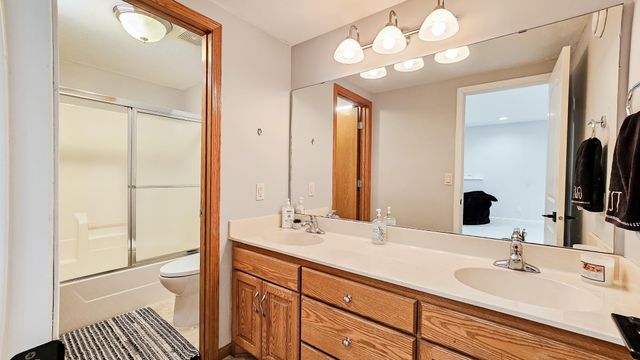 17635 Sunrise Court SW, Prior Lake, MN 55372