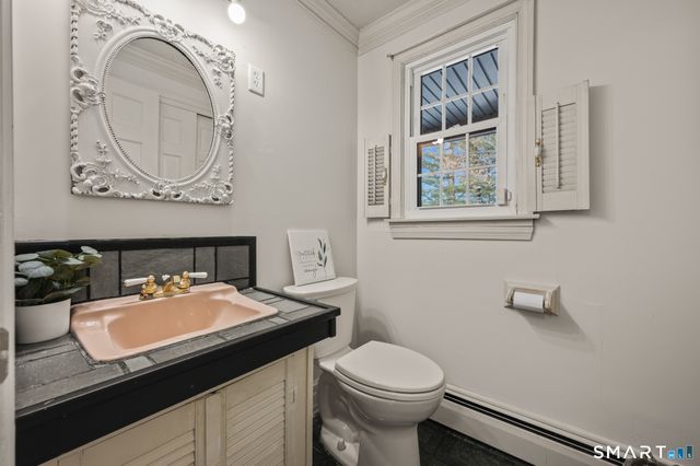 70 Ralph Road, Manchester, CT 06040