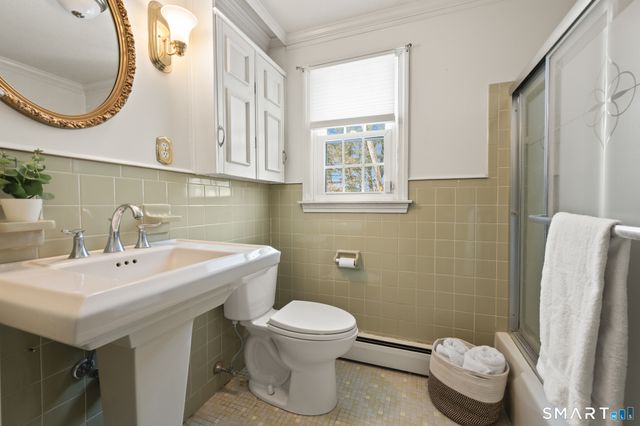 70 Ralph Road, Manchester, CT 06040