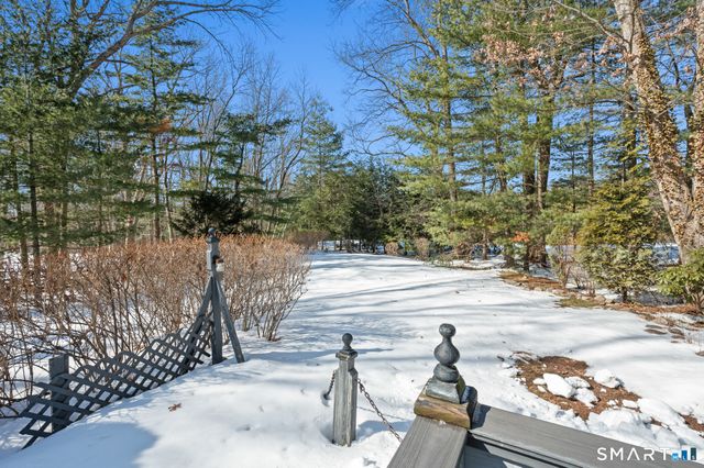 70 Ralph Road, Manchester, CT 06040