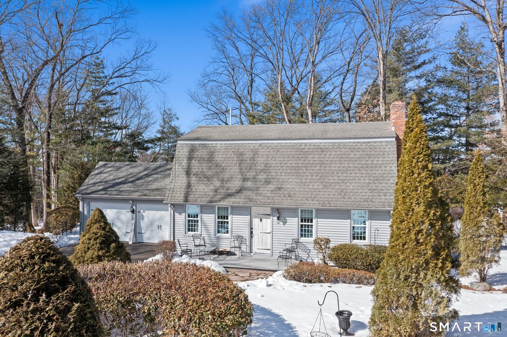 70 Ralph Road, Manchester, CT 06040