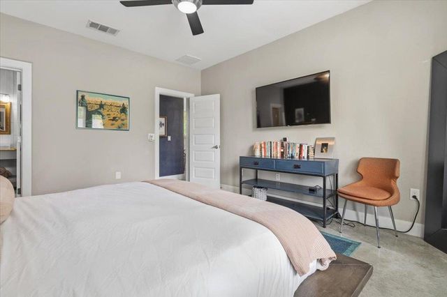 1800 WEBBERVILLE RD B, Austin, TX 78721