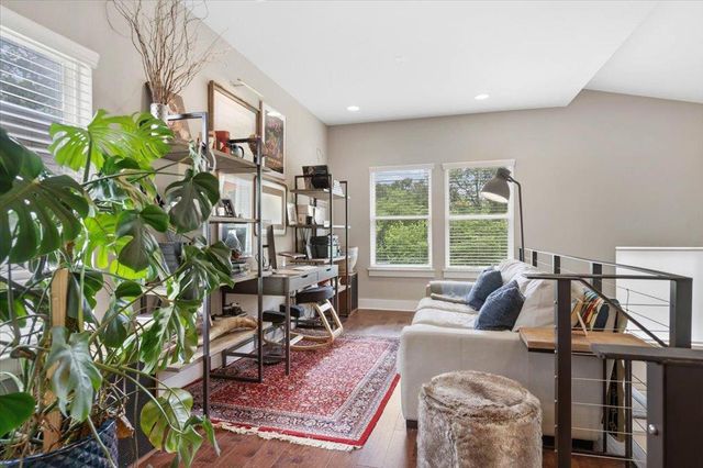 1800 WEBBERVILLE RD B, Austin, TX 78721