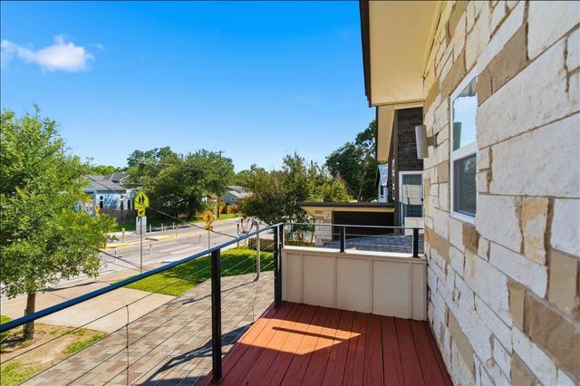 1800 WEBBERVILLE RD B, Austin, TX 78721