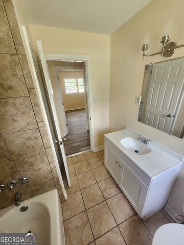 1821 Samford Drive, Albany, GA 31707