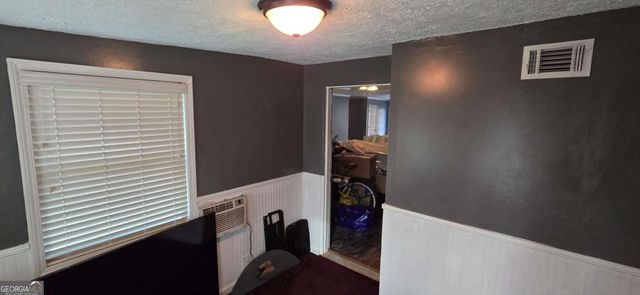 2127 Amherst Trail SE, Conyers, GA 30094