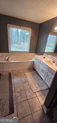 2127 Amherst Trail SE, Conyers, GA 30094