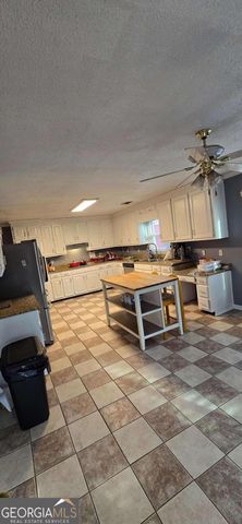 2127 Amherst Trail SE, Conyers, GA 30094