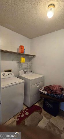 2127 Amherst Trail SE, Conyers, GA 30094