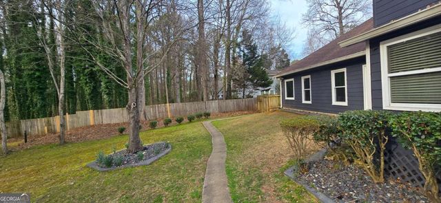 2127 Amherst Trail SE, Conyers, GA 30094