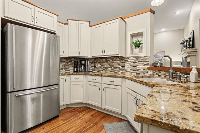 3701 Webber Pines Drive, Grand Rapids, MI 49525