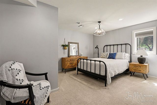 3701 Webber Pines Drive, Grand Rapids, MI 49525